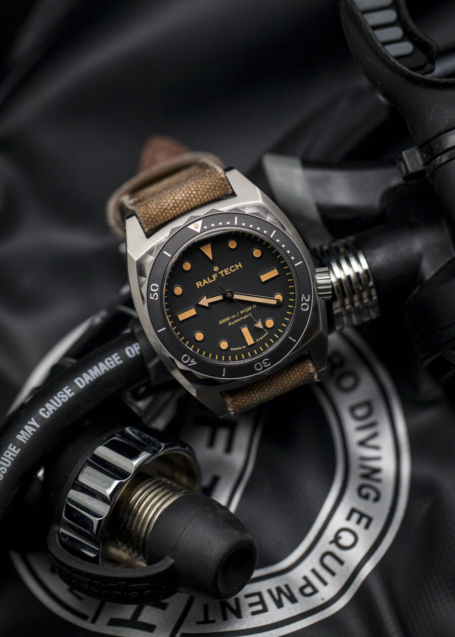 Ralf Tech - The Beast Manufacture <<First Edition>> Dive Watch