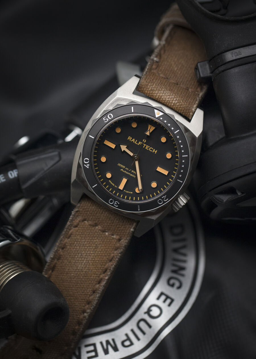 Ralf Tech - The Beast Manufacture <<First Edition>> Dive Watch