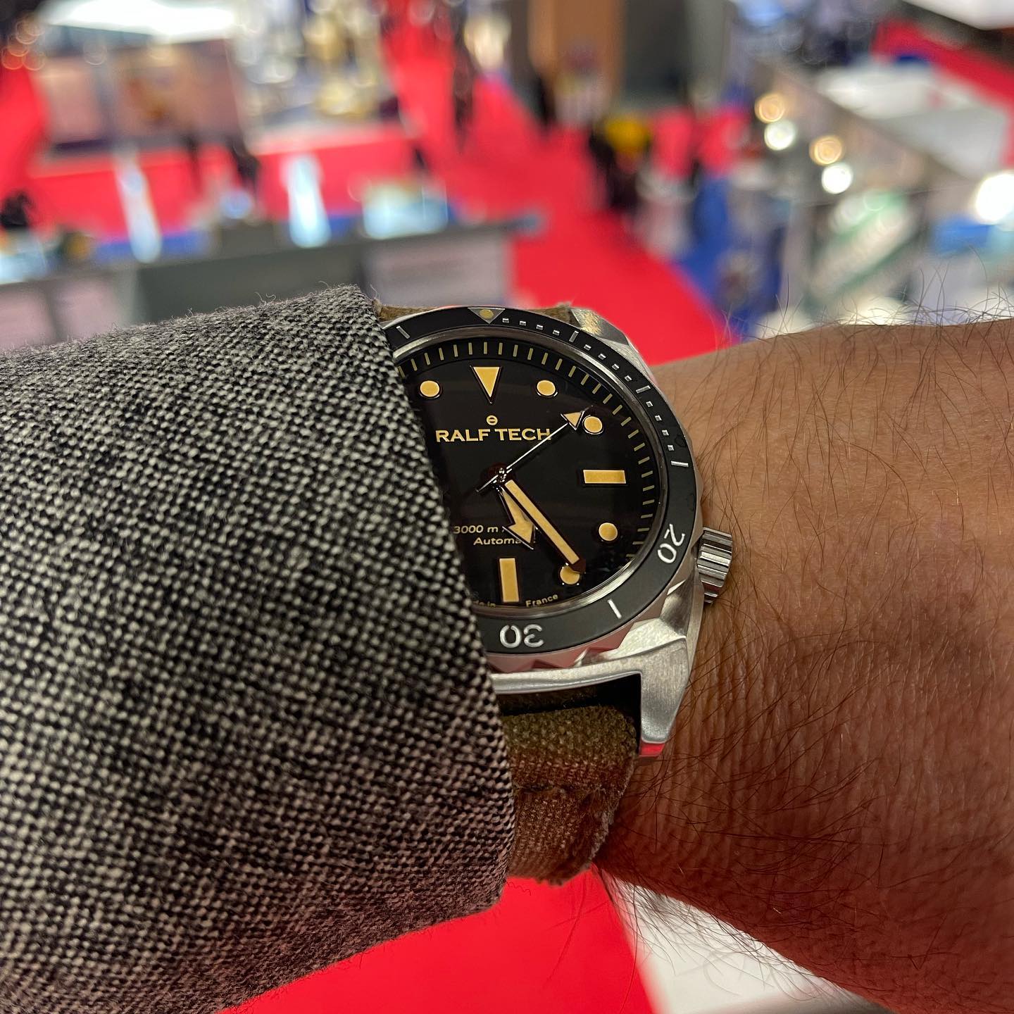 Ralf Tech - The Beast Manufacture <<First Edition>> Dive Watch