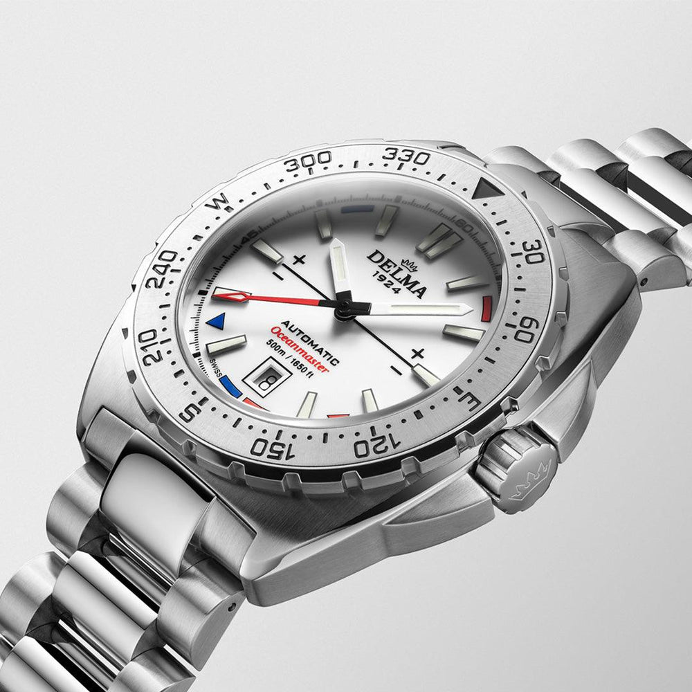 Delma Oceanmaster Lume Sailing Watch - Oliver Heer